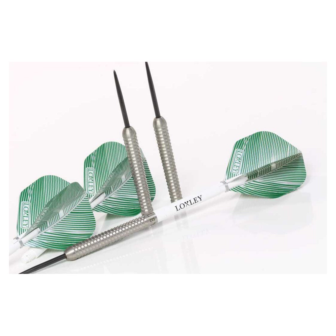 Loxley Featherweight Steel Tip Darts - Green - 19g close up